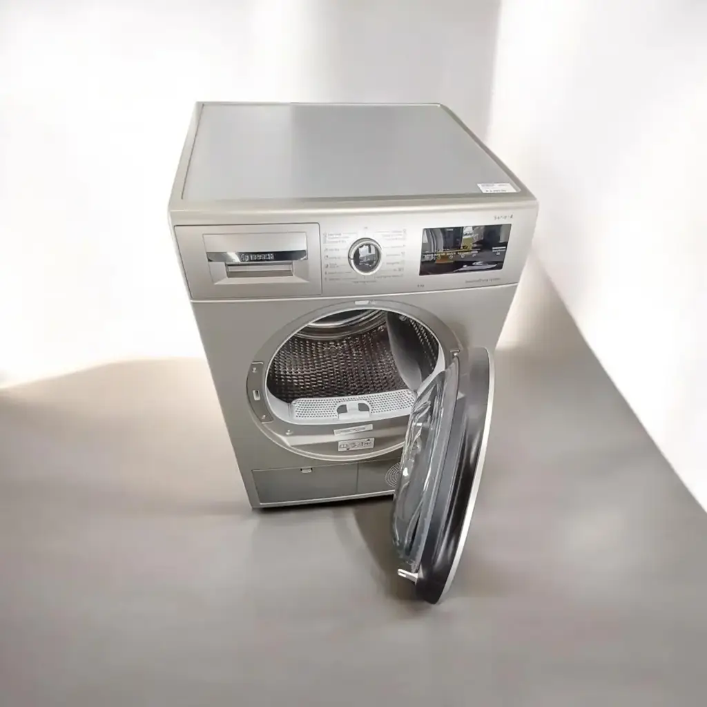 Bosch - 8Kg Condenser Tumble Dryer - Serie 4 - View 2