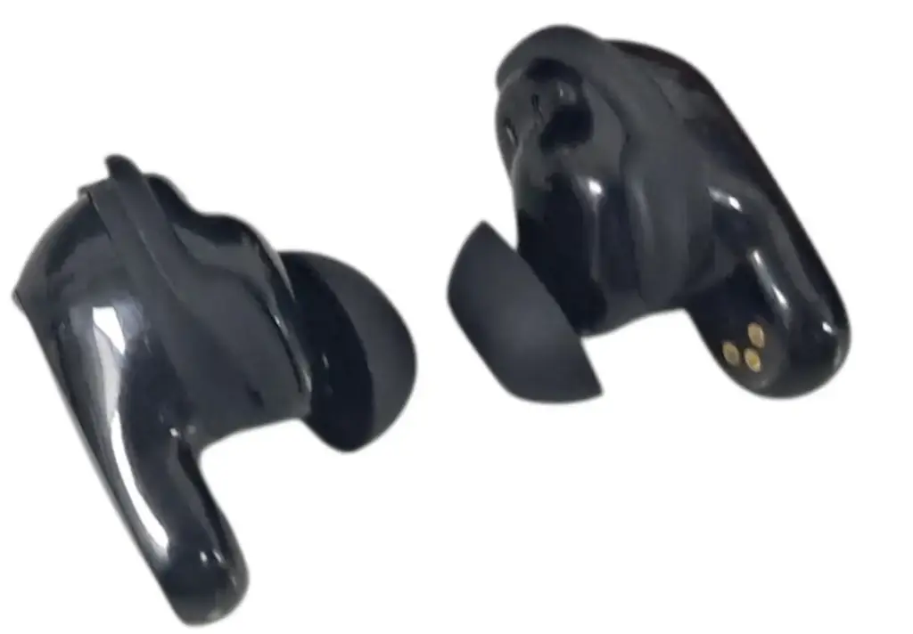 Bose Quiet Comfort Cordless Earbuds - View 3