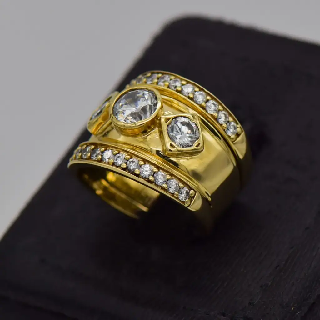 9ct Yellow Gold Wedding Ring Trip Set - View 3