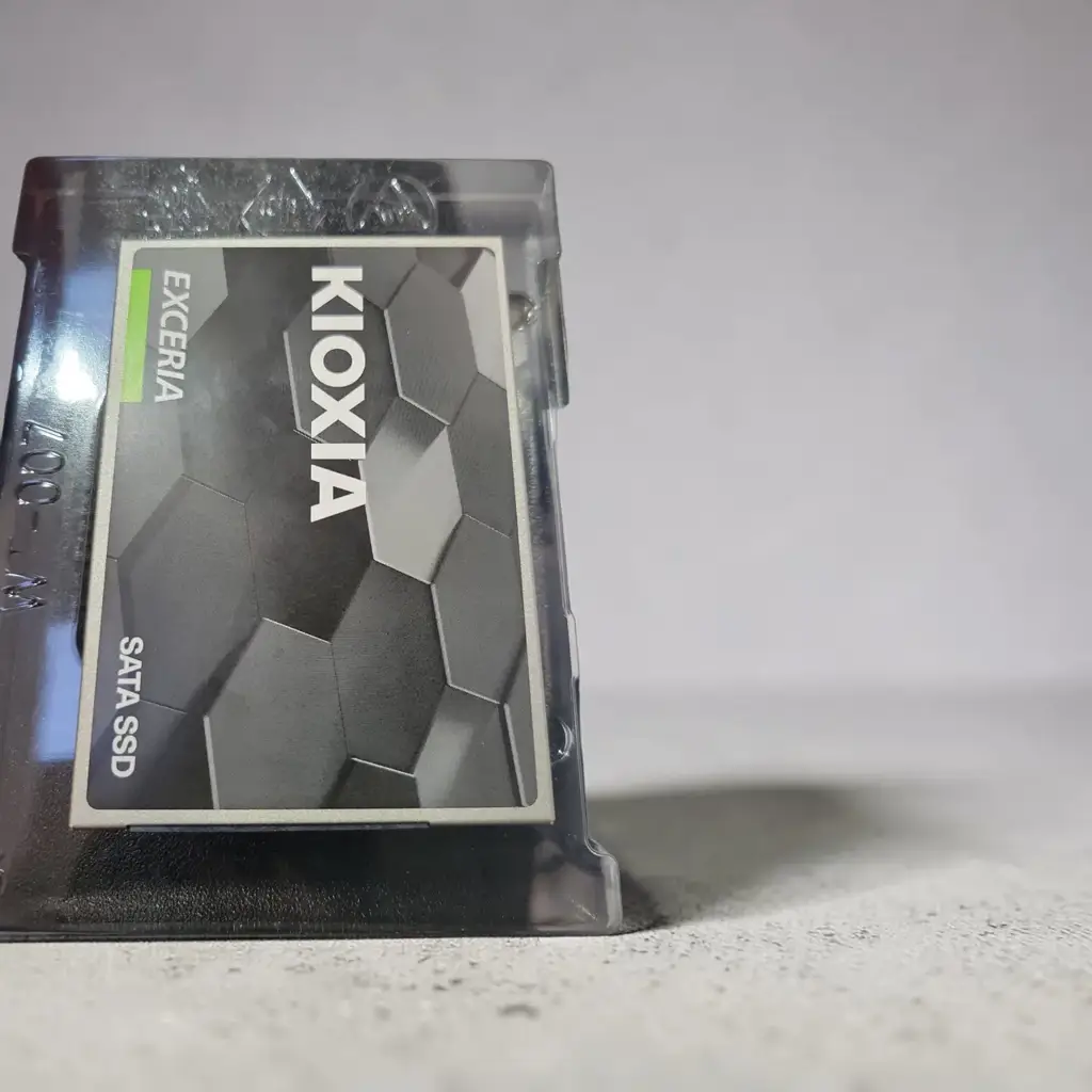 Kioxia Exceria 960Gb Sata 2.5 Solid State Drive (Ssd)