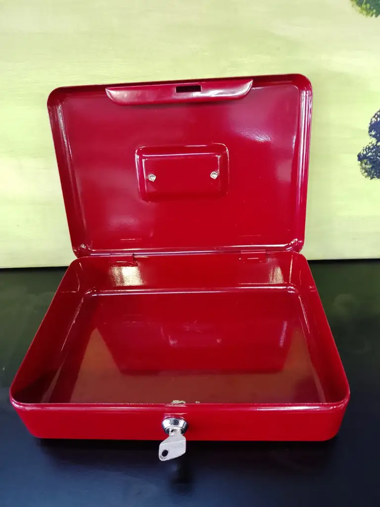 Red Safe Box - View 2