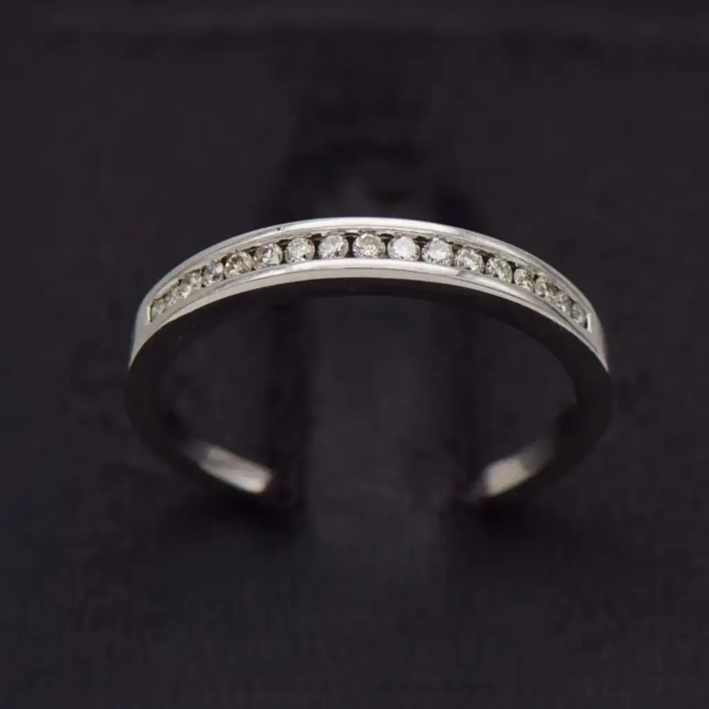 9ct Yellow Gold Eternity Ring