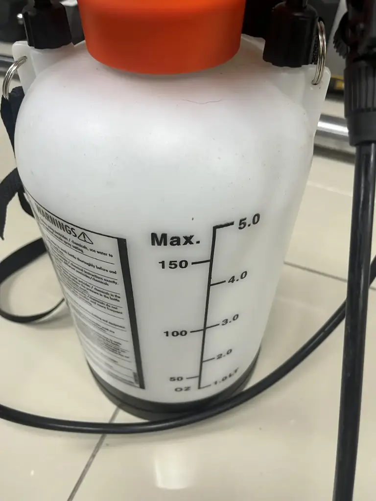 Garden Master Adjustable Pressure Sprayer (5 Liter) - View 2