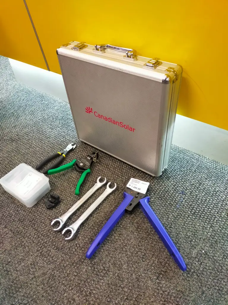 Canadian Solar Tool Set - View 2