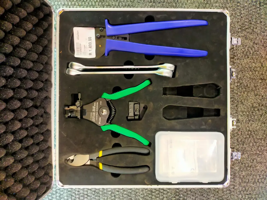 Canadian Solar Tool Set - View 5