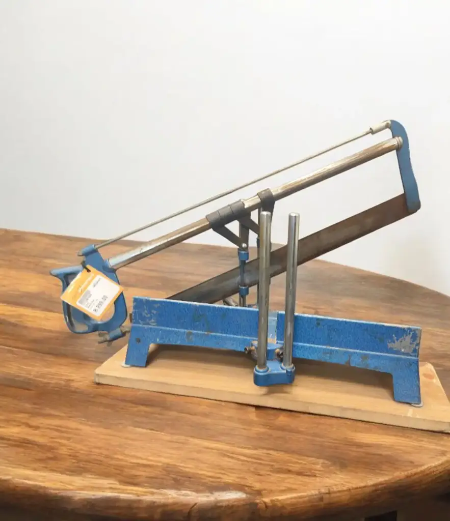 Manual Miter Saw