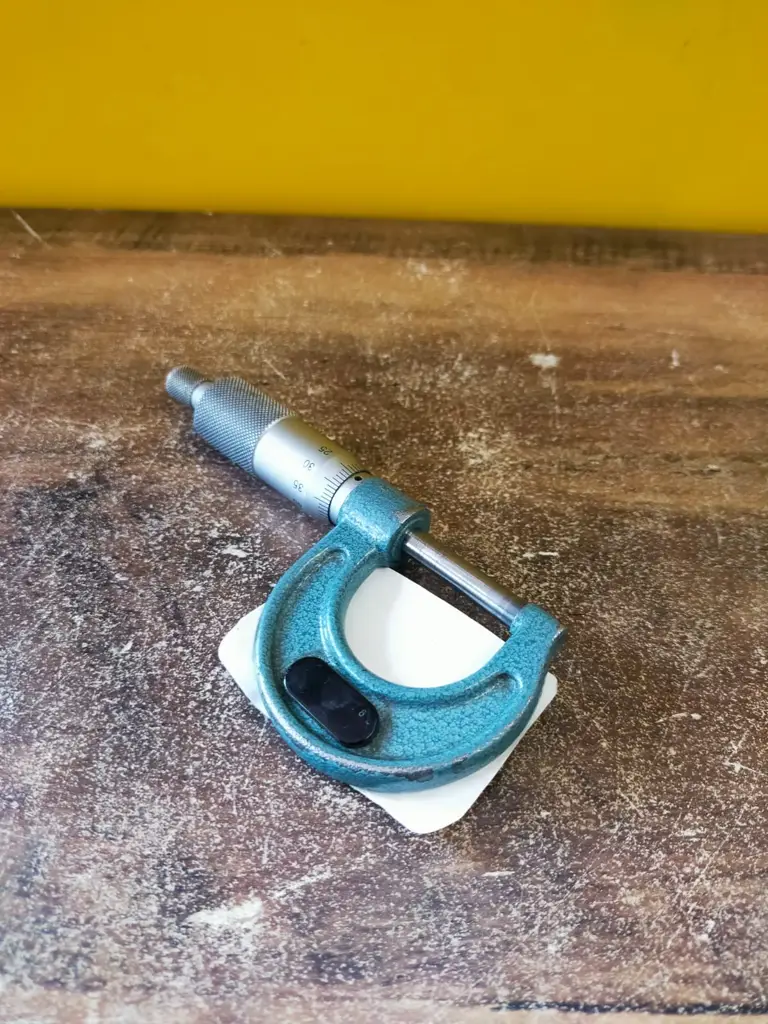 Mutitoyo 0-25Mm Micrometer - View 5