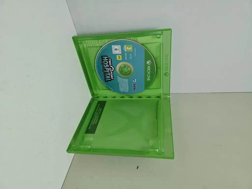 Xbox One Game Disc. Two Point Hospital - View 2