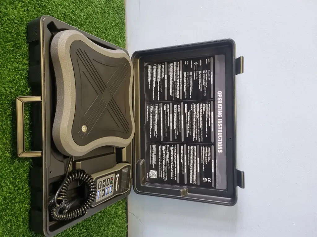 98210-Bl - View 2
