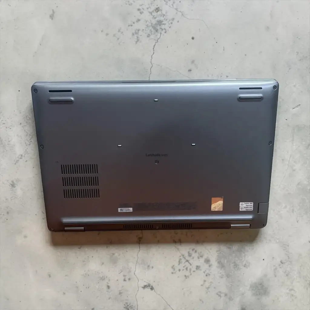 Dell Latitude 5420 Laptop - View 4