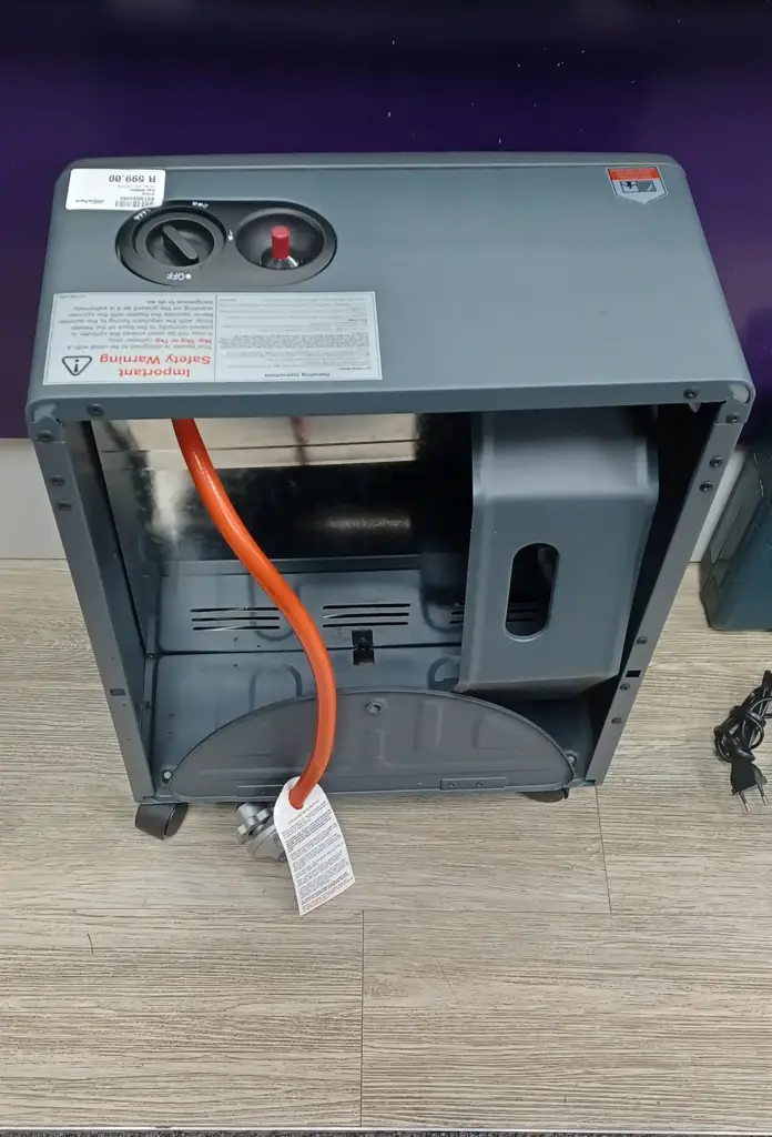 Cadac 3 Panel Gas Heater With A Piezo Iginition - View 2