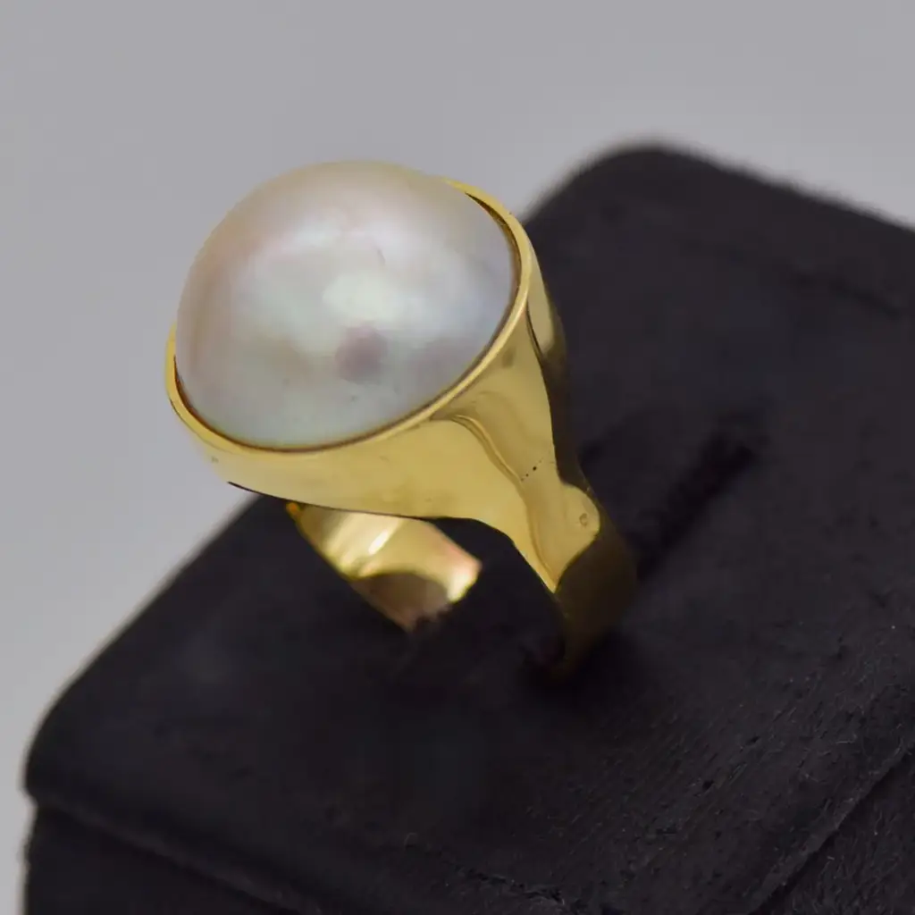 9ct Yellow Gold Pearl Dress Ring - View 3