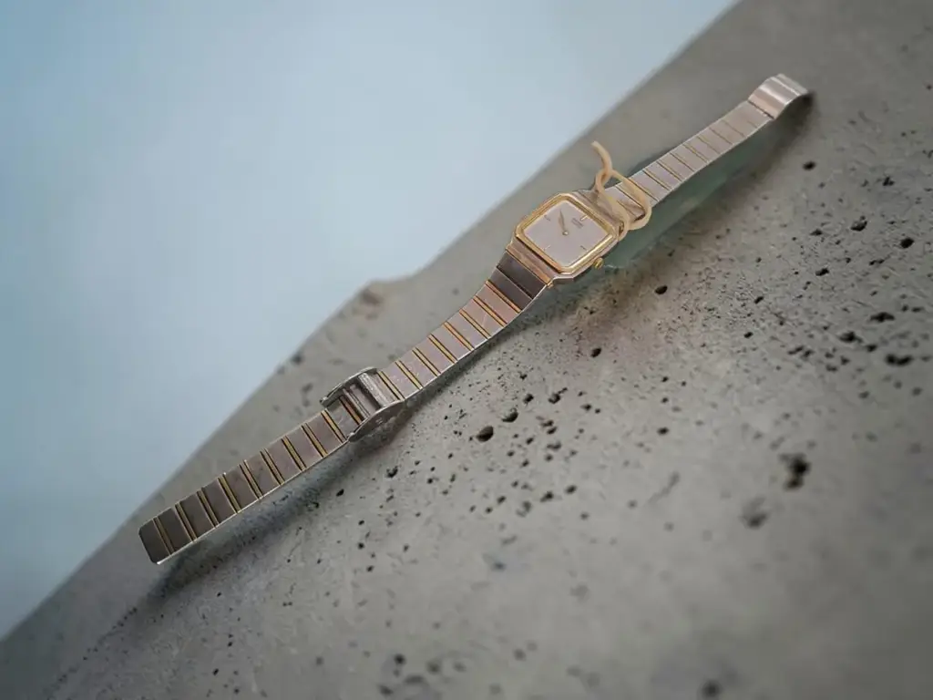 Vintage Seiko Two-Tone Quartz Ladies Dress Watch