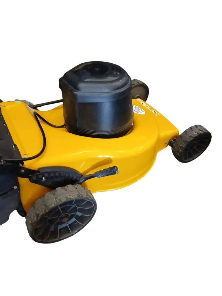 Tandem 2400W Pacer Electric Lawnmower With Cable - View 2