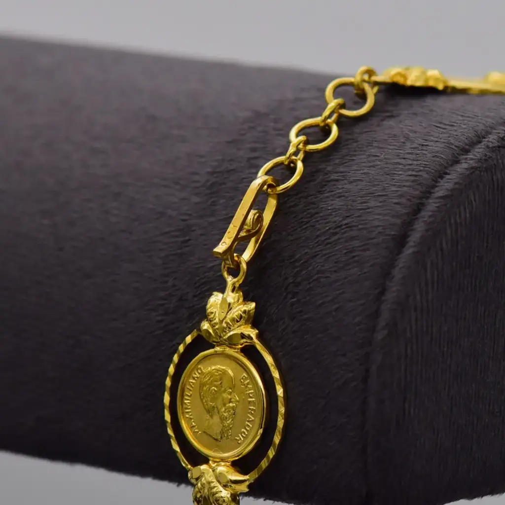 9ct Yellow Gold Bracelet Peso Coins - View 3