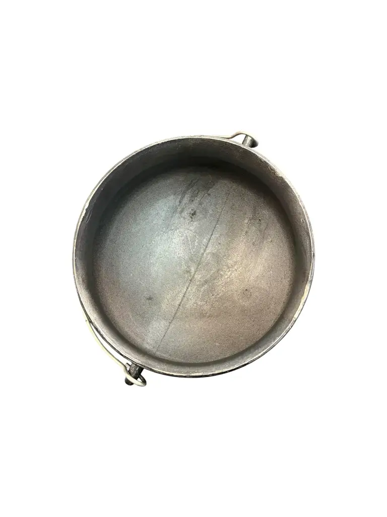 Megamaster Potjie Pot No. 3 (Store Collection) - View 2