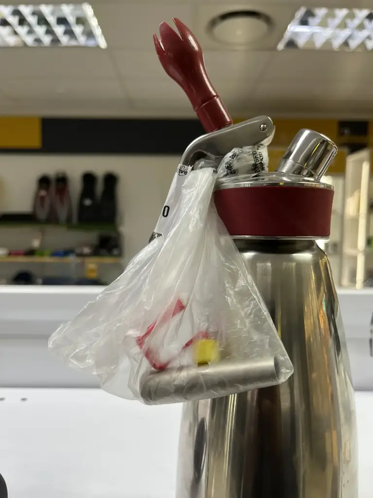 Isi Thermo Whip Plus 500Ml Stainless Steel Cream Whipper - View 2