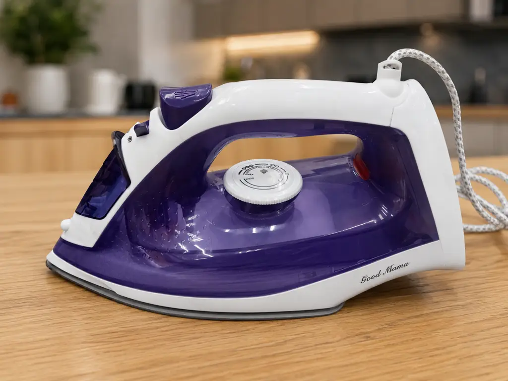 Good Mama 2000W Steam Iron