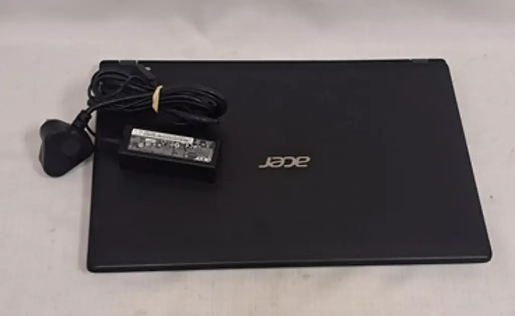 Acer Aspire A315-31 Notebook - View 2