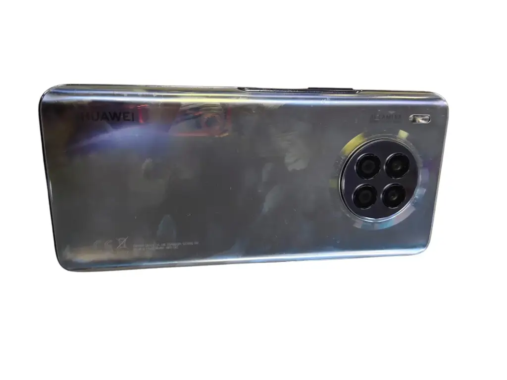 Huawei Nova 8I - View 2