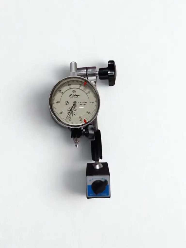 Multi Tool Dial Guage Magnetic - View 3