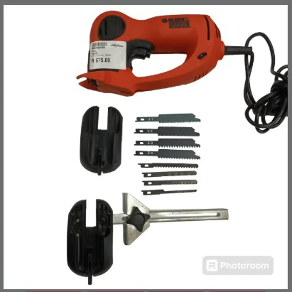 Black & Decker Saw (KS990E) With Brackets & Blades in Carry Case