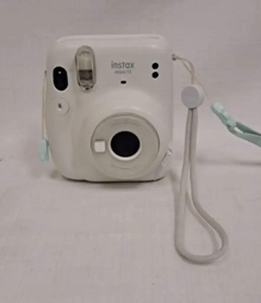 Instax Mini 11 Instant Camera