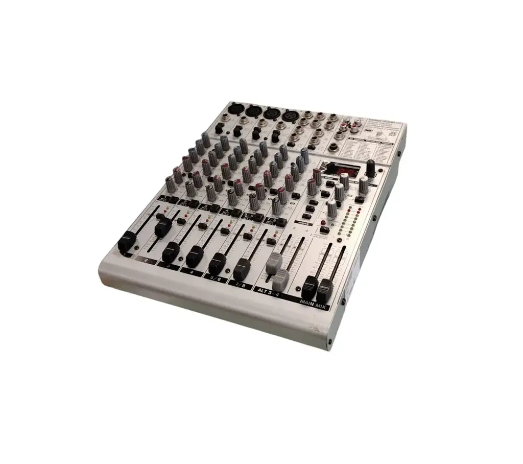 Behringer Eurorack Ub1204-Pro 12-Input, 2-Bus Analog Audio Mixer - View 2