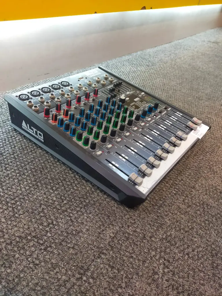 Alto Live 802 Professional 8 Channel/2 Bus Mixer - View 4