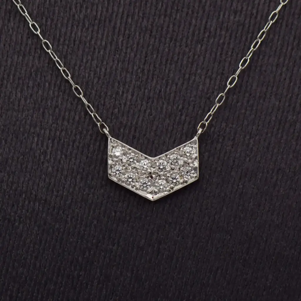18ct White Gold Chain & Pendant - View 2