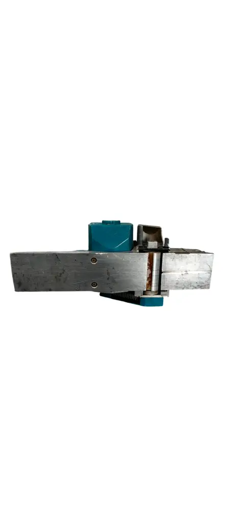 Makita 1100 Electric Planer - View 2
