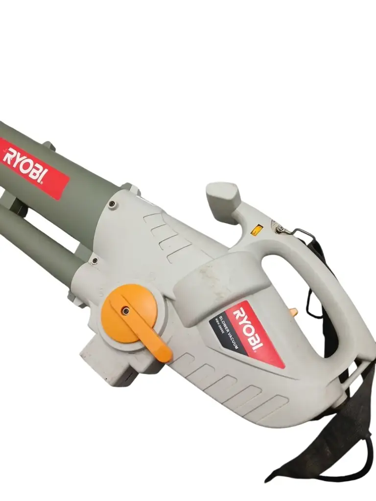 Ryobi 2600W Garden Blower (Rbv-2600E) - View 3