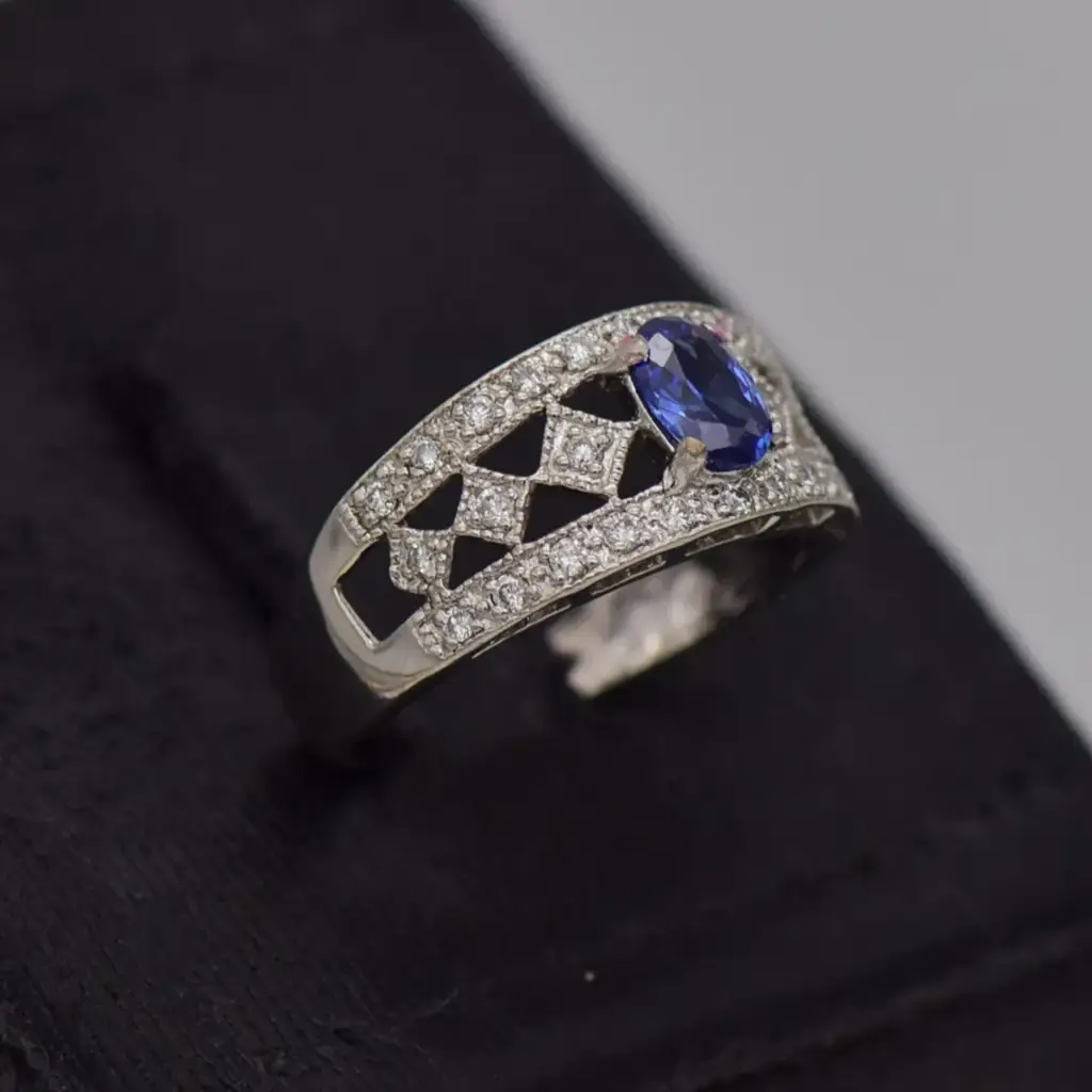 18ct White Gold Dress Ring - View 2