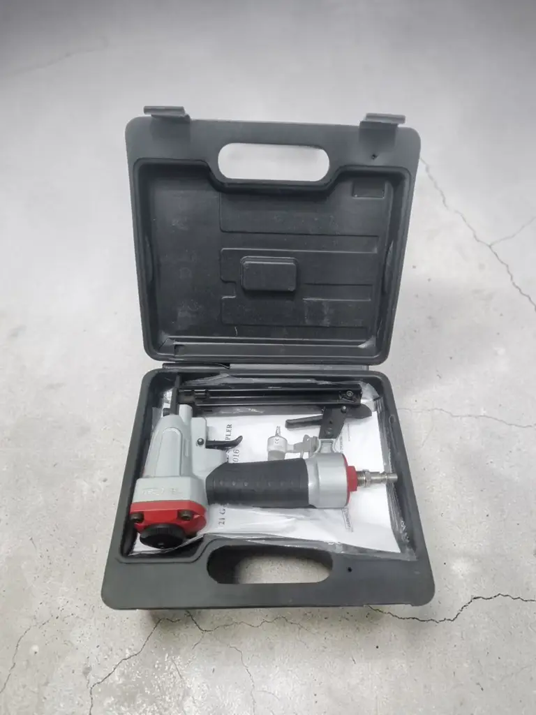 Air Craft 21 Ga. Wide Crown Stapler Gun 8016