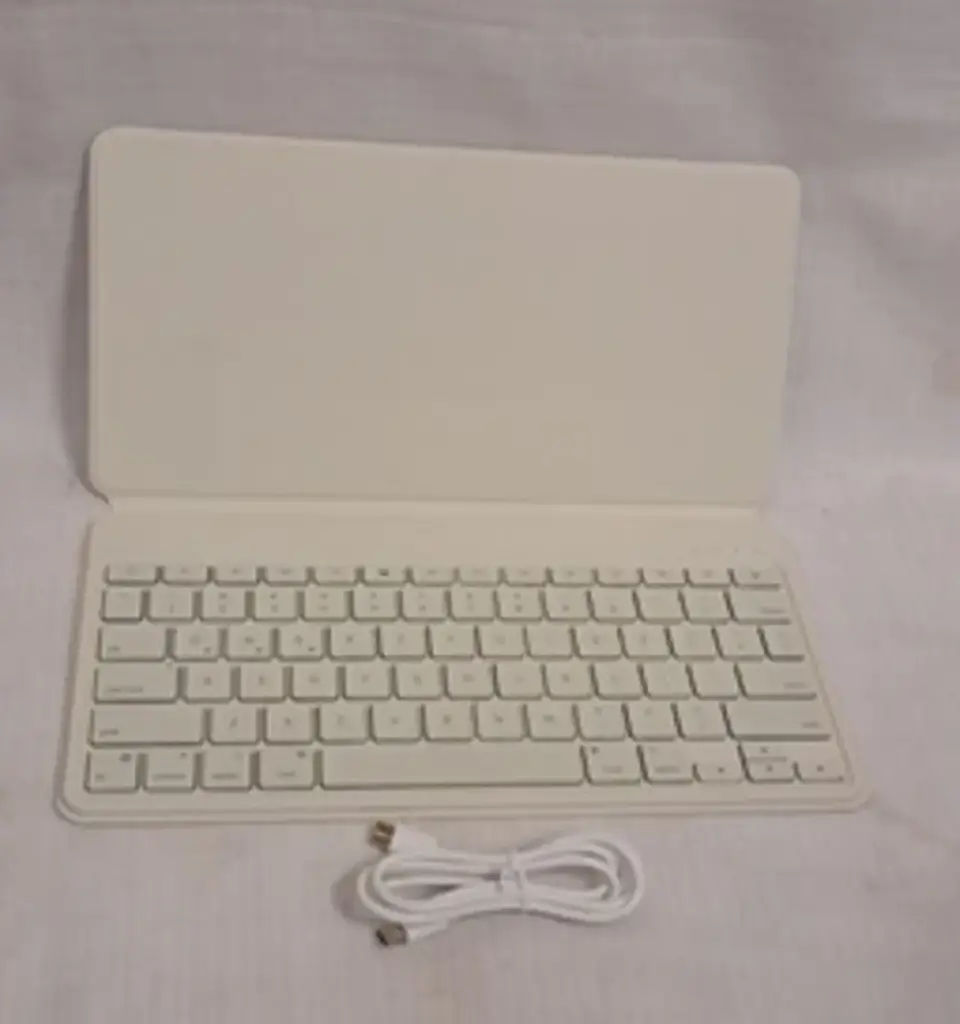 Satechi On The Go Keyboard - View 3