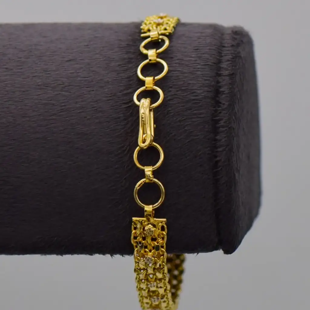 17ct Yellow Gold Bracelet Fancy-Link - View 2