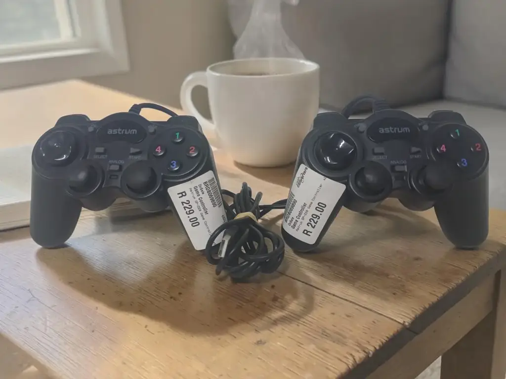 Astrum Gp-220 Gamepad Controller (Pair – X2)