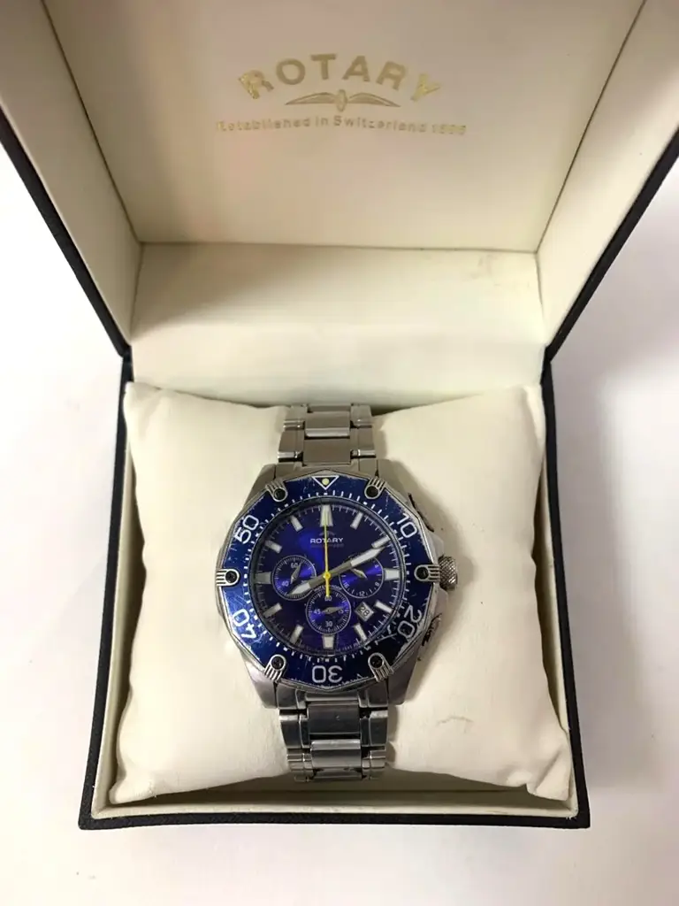 Rotary Agb00033/C/13314 Men's Analogue Watch - View 3
