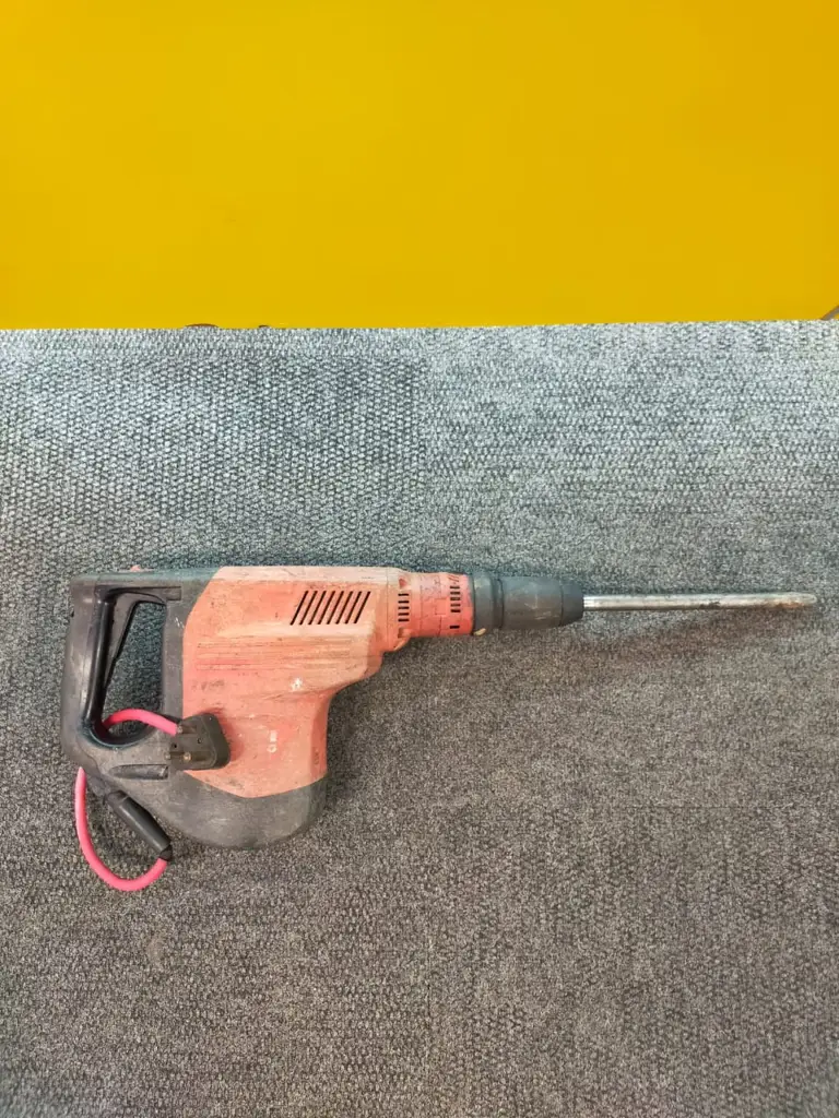 Hilti Te 70 Hammer Drill Performance - View 4