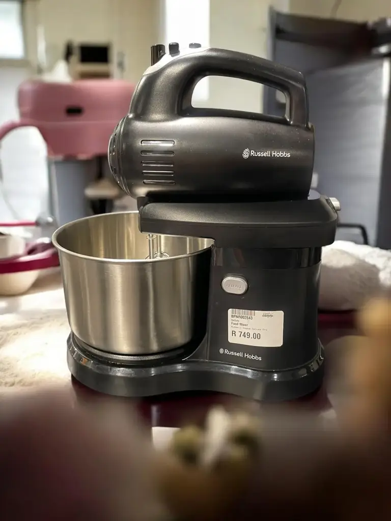 Russell Hobbs - Deluxe Pro Mixer