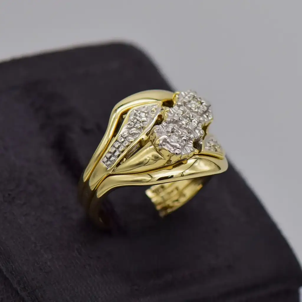 9ct Yellow Gold Wedding Ring Trip Set - View 2