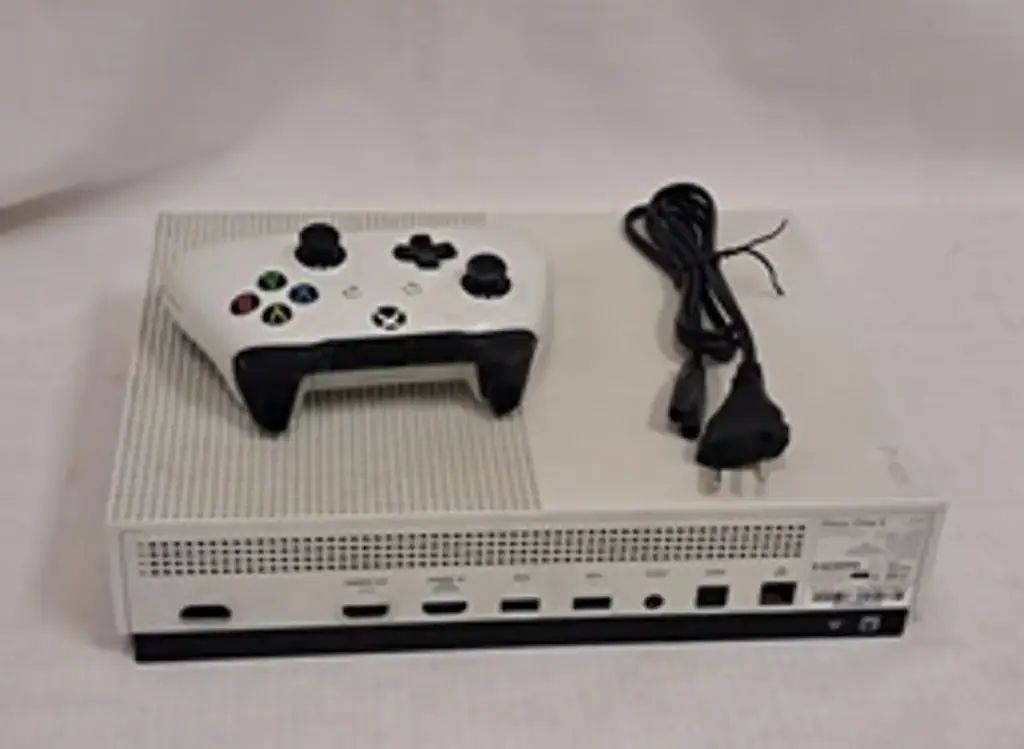 Xbox One Gaming Console 500Gb - View 2