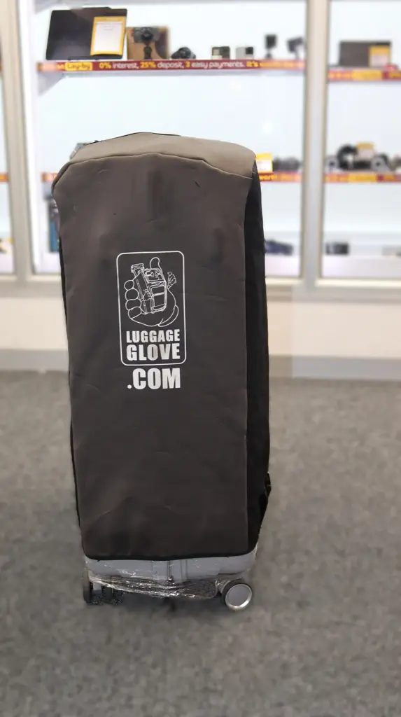 Luggage Glove Medium Protective Suitcase Cover - View 4