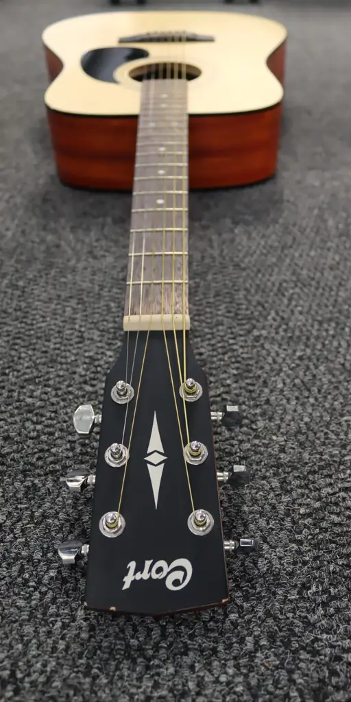 Cort Ad810 Op Acoustic Guitar - View 4