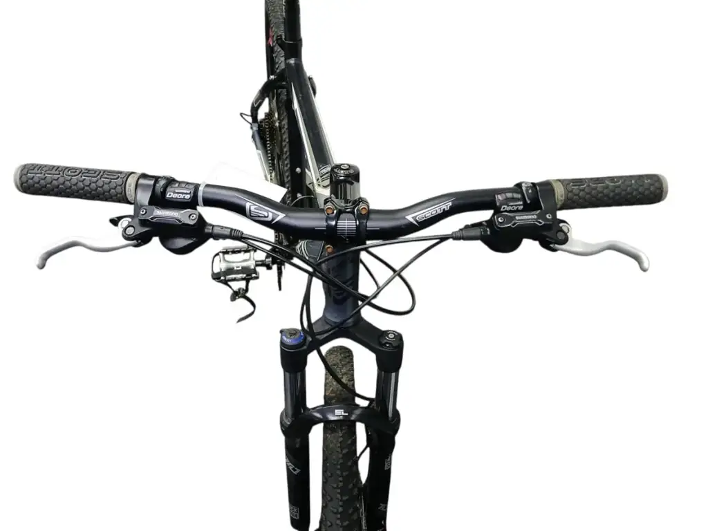 Scott Aspect 10 Hardtail Mountain Bike - View 3