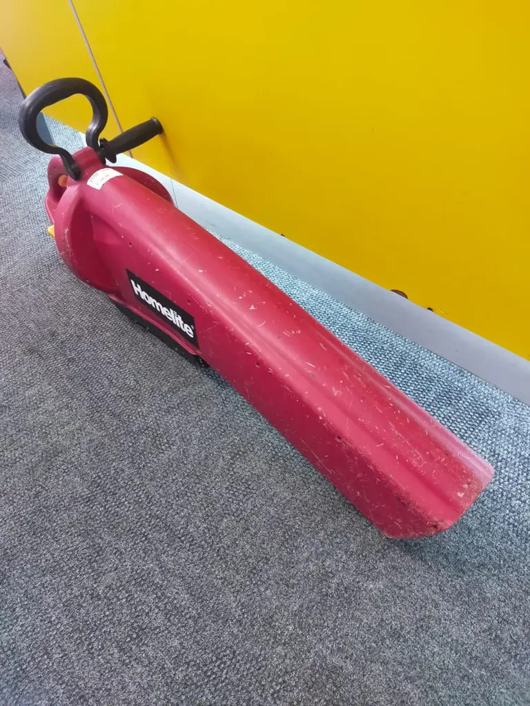 Homelite Leaf Blower - View 3