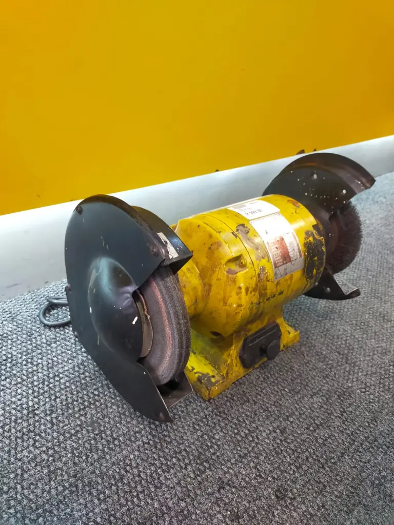 Toyang Ty-1088 Bench Grinder - View 2