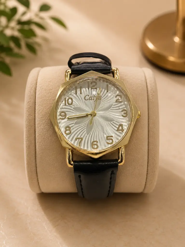 Caiyu Ladies Fashion Watch – Elegant Gold & Black