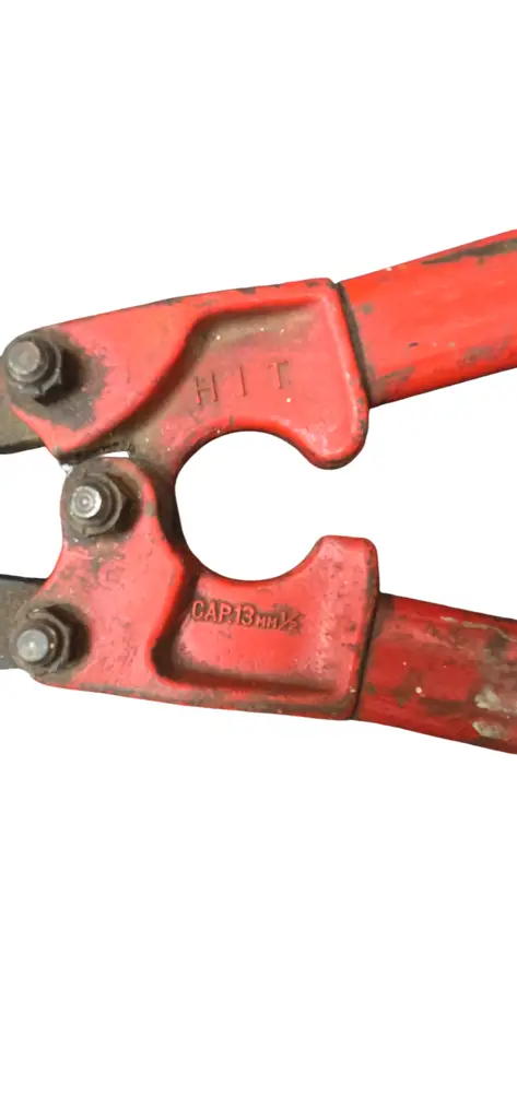 Bolt Cutter - View 3