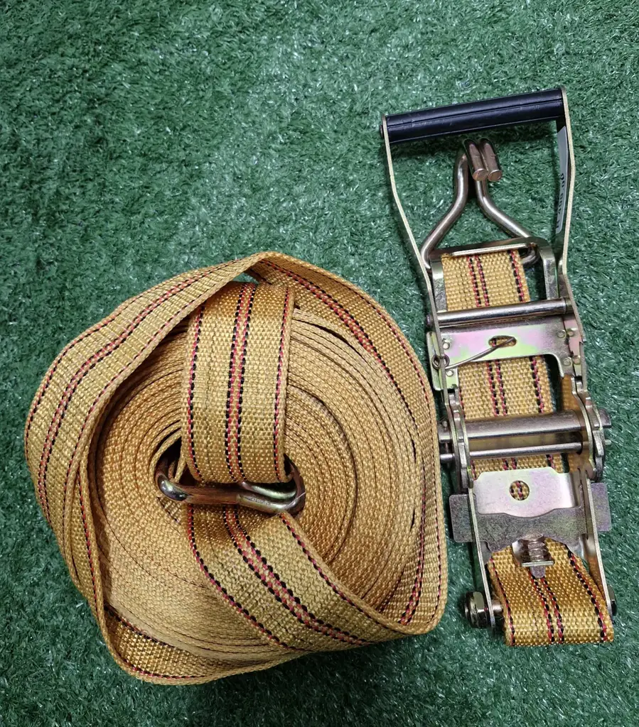 Ratcher Tie-Down Strap